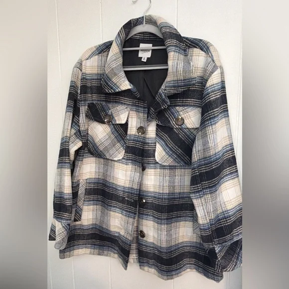 Kensie Plaid Shacket Jacket Button Front Women’s - Medium - Picture 1 of 4